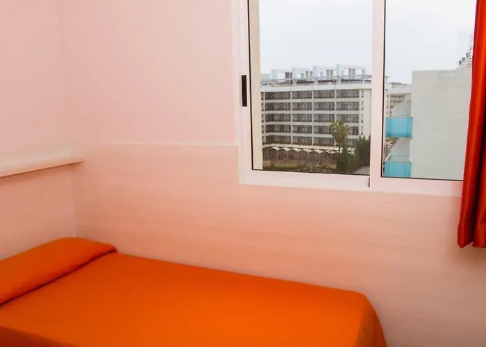 Rentalmar Navarra 3* Salou
